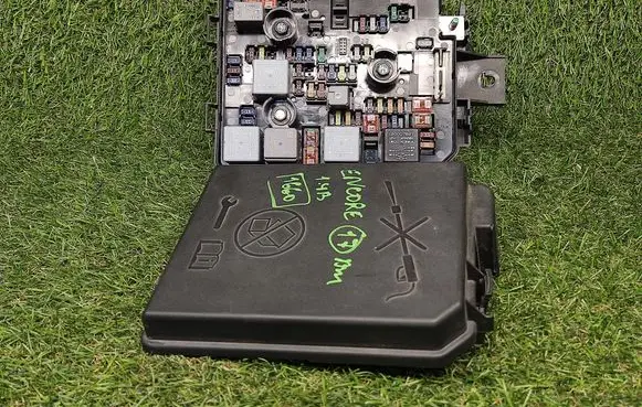 Buick Encore I Power management control unit 42397194