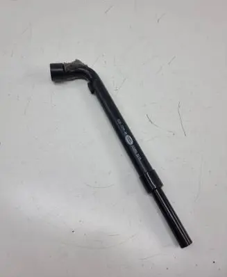 Land Rover Evoque I Wheel nut wrench Ej3217035ab