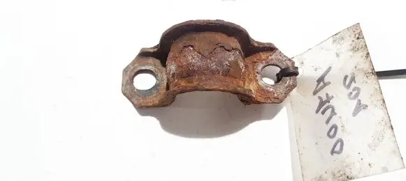 Mazda 6 Sway bar bush bracket, front 
