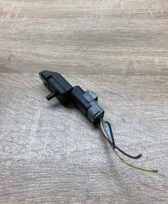 Peugeot 406 Air pressure sensor 9642789780 0798007050