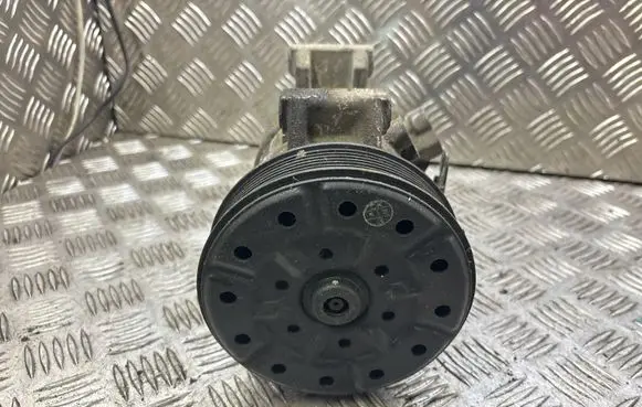 Toyota Avensis T250 Air conditioning (A/C) compressor (pump) GE4472601742