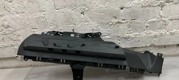 (D)pillar trim (top)