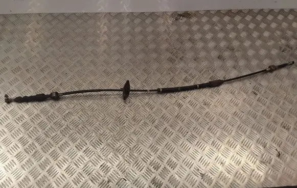 Gear shift cable linkage