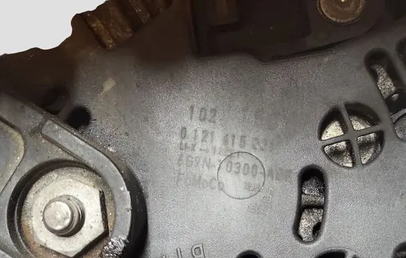 Ford Mondeo MK IV Generator/alternator 0121615021 6G9N10300ADB