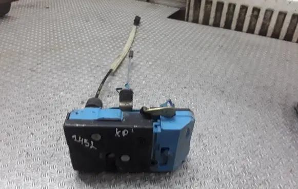 Volvo S60 Front door lock