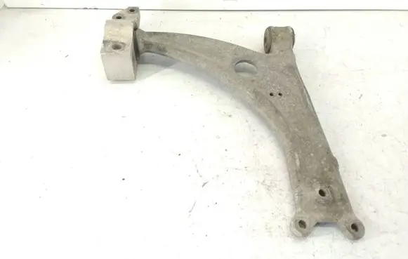 Volkswagen PASSAT B6 Front lower control arm/wishbone 3C0407153B