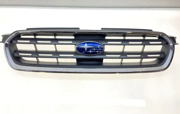 Subaru Outback Front bumper upper radiator grill 91121AG020 91121AG021