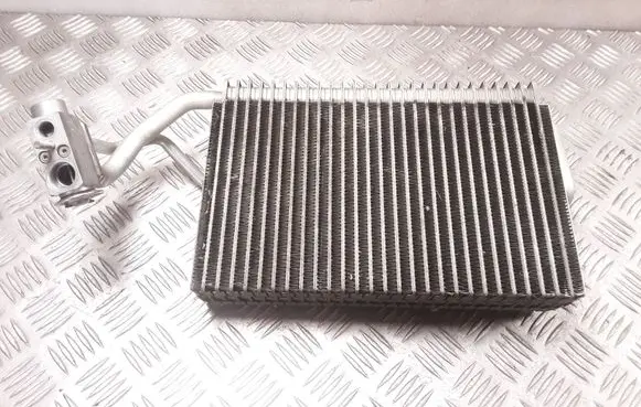 Mercedes-Benz E W211 A/C cooling radiator (condenser) A2118300158