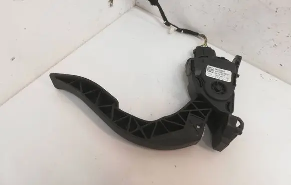 Audi A4 S4 B8 8K Accelerator throttle pedal 8K1723523A 6PV00950521 28092012
