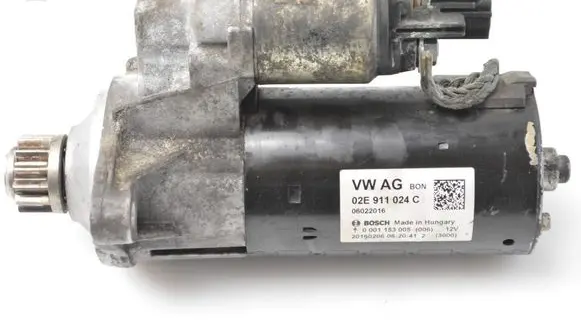 Audi Q3 8U Starter motor 02E911024C