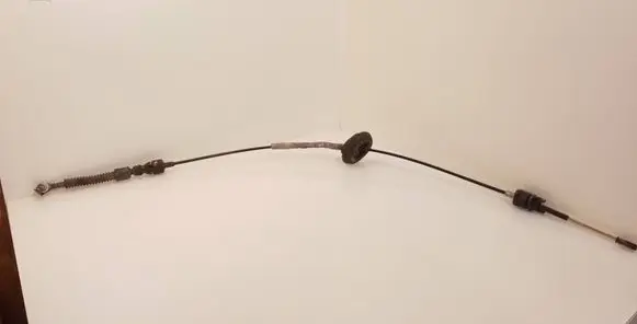 Dodge Caliber Gear shift cable linkage 05273360AD 611641784D
