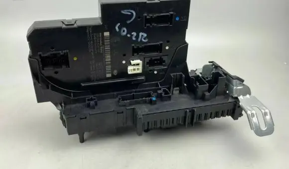 Mercedes-Benz E W212 SAM control unit A2129004901 A2129015001