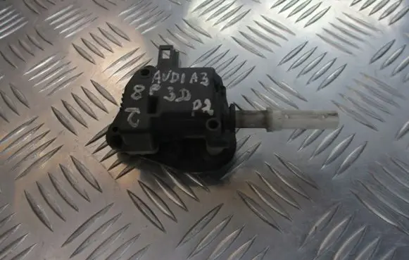 Audi A3 S3 8P Shock absorber/damper mounting bracket 