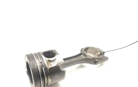 Audi A5 8T 8F Piston with connecting rod CAHA