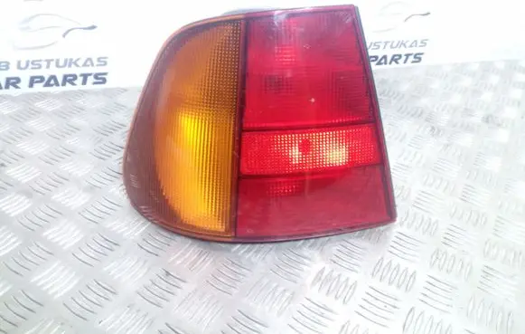 Volkswagen Polo III 6N 6N2 6NF Rear/tail lights 014411993LR 03497709 69906690