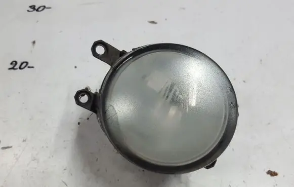 Toyota RAV 4 (XA30) Front fog light