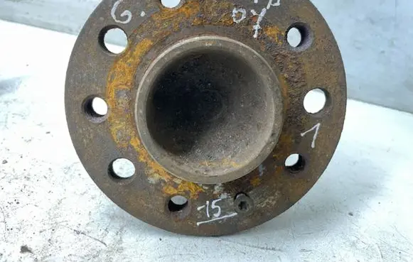 Opel Zafira B Rear wheel hub
