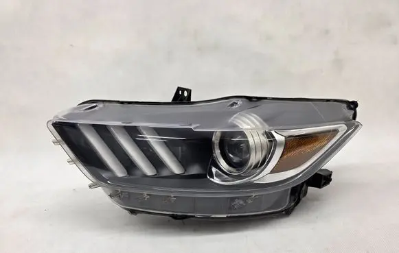 Ford Mustang VI Headlight/headlamp FR3B-13006-C
