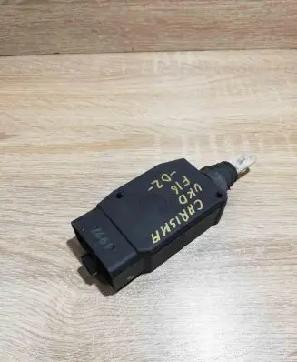 Mitsubishi Carisma Central locking motor 