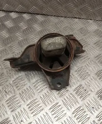 KIA Ceed Engine mount bracket