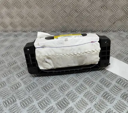 Mercedes-Benz CLA C117 X117 W117 Passenger airbag A1768600002