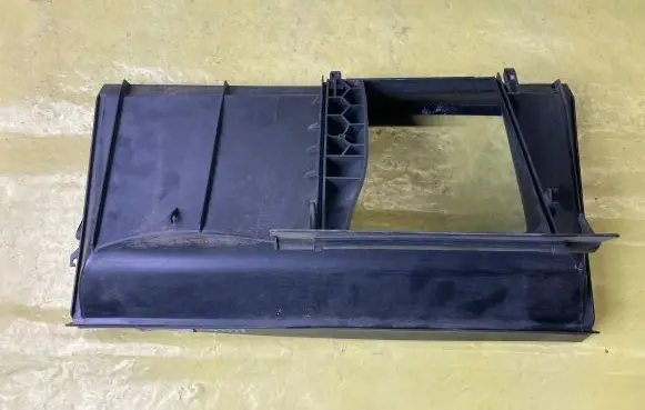 Mercedes-Benz B W245 Cabin air micro filter frame (part) A1698302403