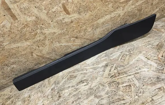 Jaguar XK - XKR Centre console side trim front 6W83044C72A