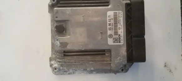 Volkswagen Golf V Engine control unit/module 03G906016FM 0281011903