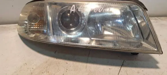 Audi A4 S4 B5 8D Headlight/headlamp 20A005 E131363 01100HC02A00HR