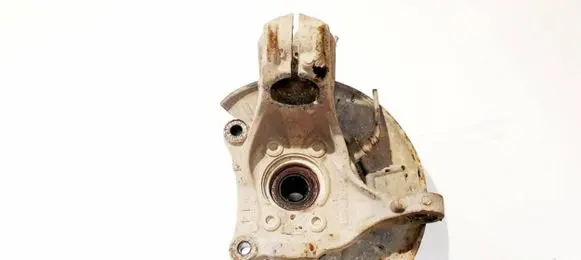 Volkswagen PASSAT B6 Front wheel hub