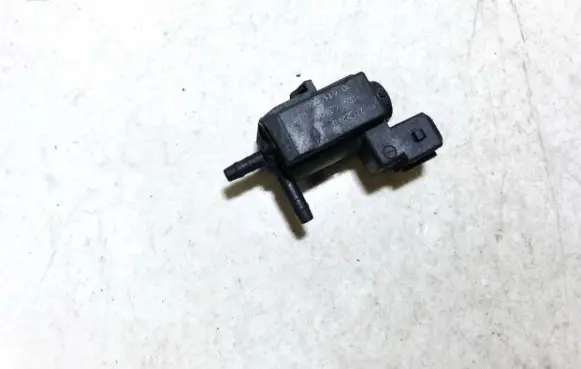 Volvo V70 Turbo solenoid valve 30611668 72224010