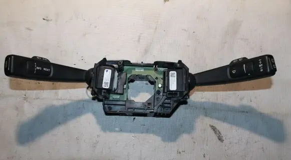Volvo S60 Indicator stalk 31313811