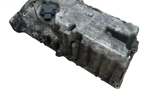 Volvo XC90 Oil sump 30713677