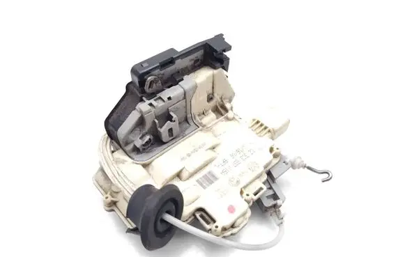 Audi Q7 4L Front door lock 3C2837015A
