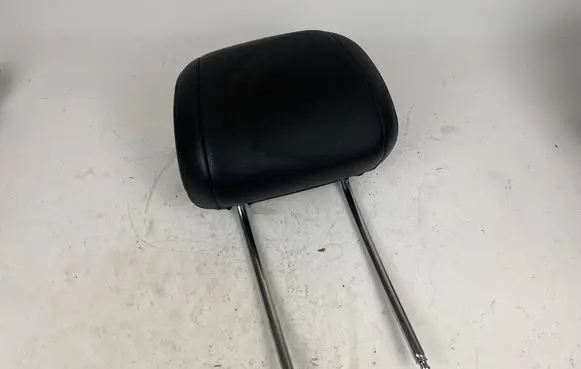BMW 5 GT F07 Front seat headrest 