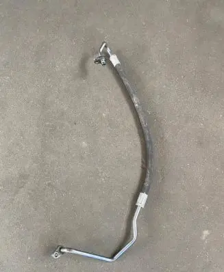 Power steering hose/pipe/line