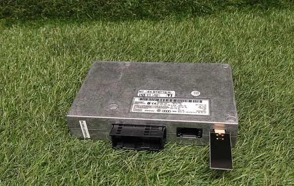 Audi Q7 4L Bluetooth control unit module 4E0862335 4F0910336D