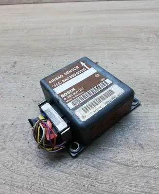 Audi A4 S4 B5 8D Airbag control unit/module 8A0959655B 0285001037