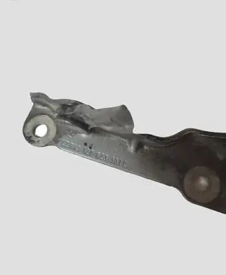Skoda Octavia Mk2 (1Z) Engine bonnet/hood hinges 1Z0823301