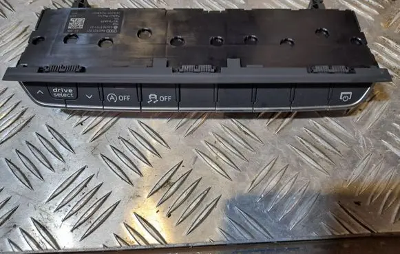 Audi A4 S4 B9 Multifunctional control switch/knob 8W0925301
