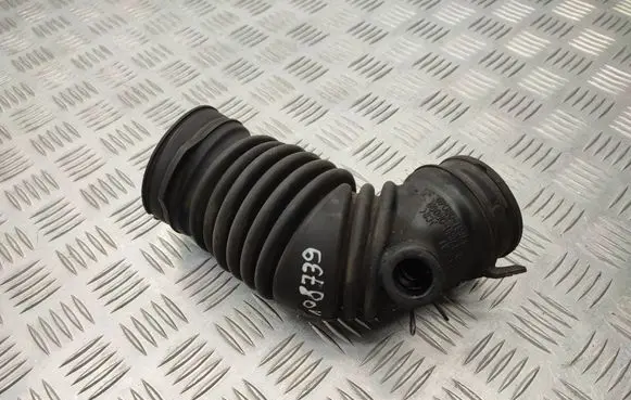 Toyota Avensis T270 Turbo air intake inlet pipe/hose 178800R050 178810R040