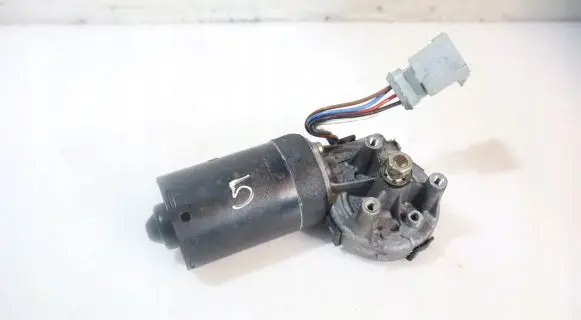 Renault Megane I Wiper motor 0390241352