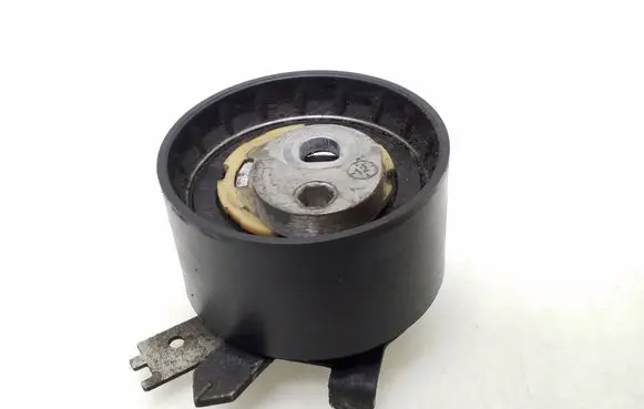 Nissan Qashqai Generator/alternator belt tensioner 130708546R