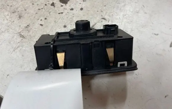 Volvo V40 Light switch 30739424 10092205
