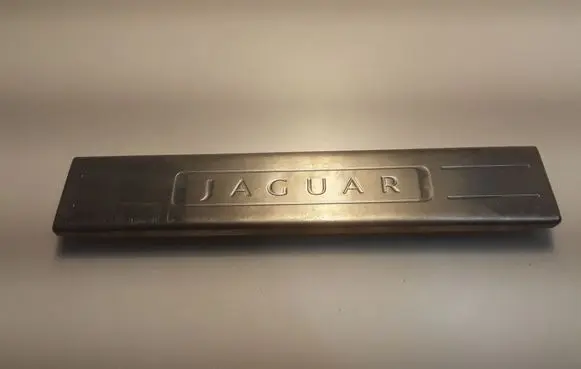 Jaguar XJ X351 Front sill trim cover AW9313200