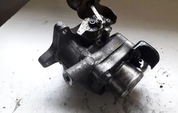 Honda Civic Engine shut-off valve 