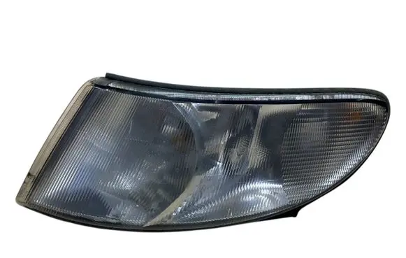 Saab 9-3 Ver1 Front indicator light 013029