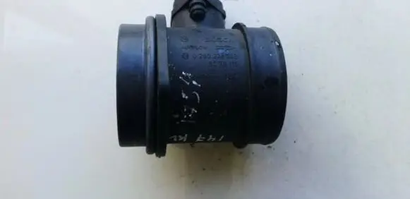 Volvo C70 Mass air flow meter 0280218088 8670115