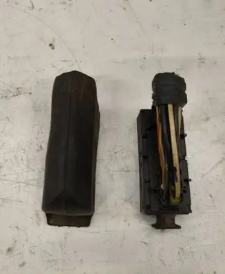 Toyota Avensis T220 ABS module connector plug 1928403034