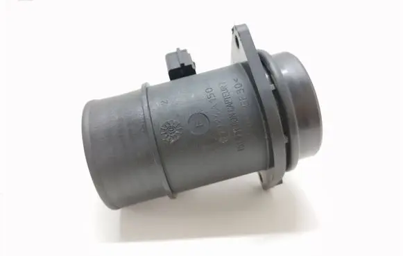 Dacia Sandero Mass air flow meter T01024A150